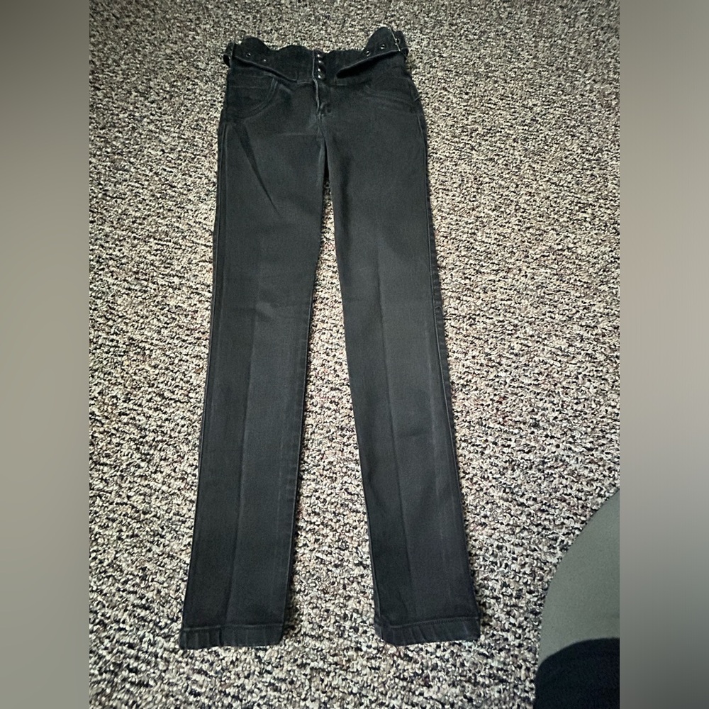 Jeans Colombiano levanta cola, stretch, color negro, size 7